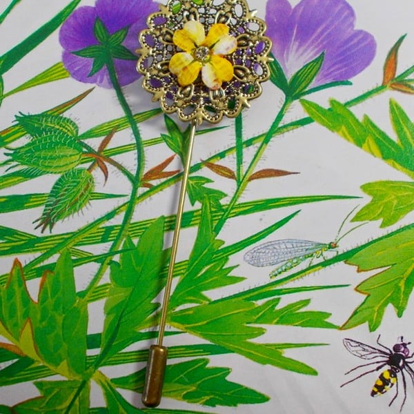 Yellow PRIMROSE PIN Bronze Tone Filigree Rhinestone Lapel Flower HAND PAINTED
