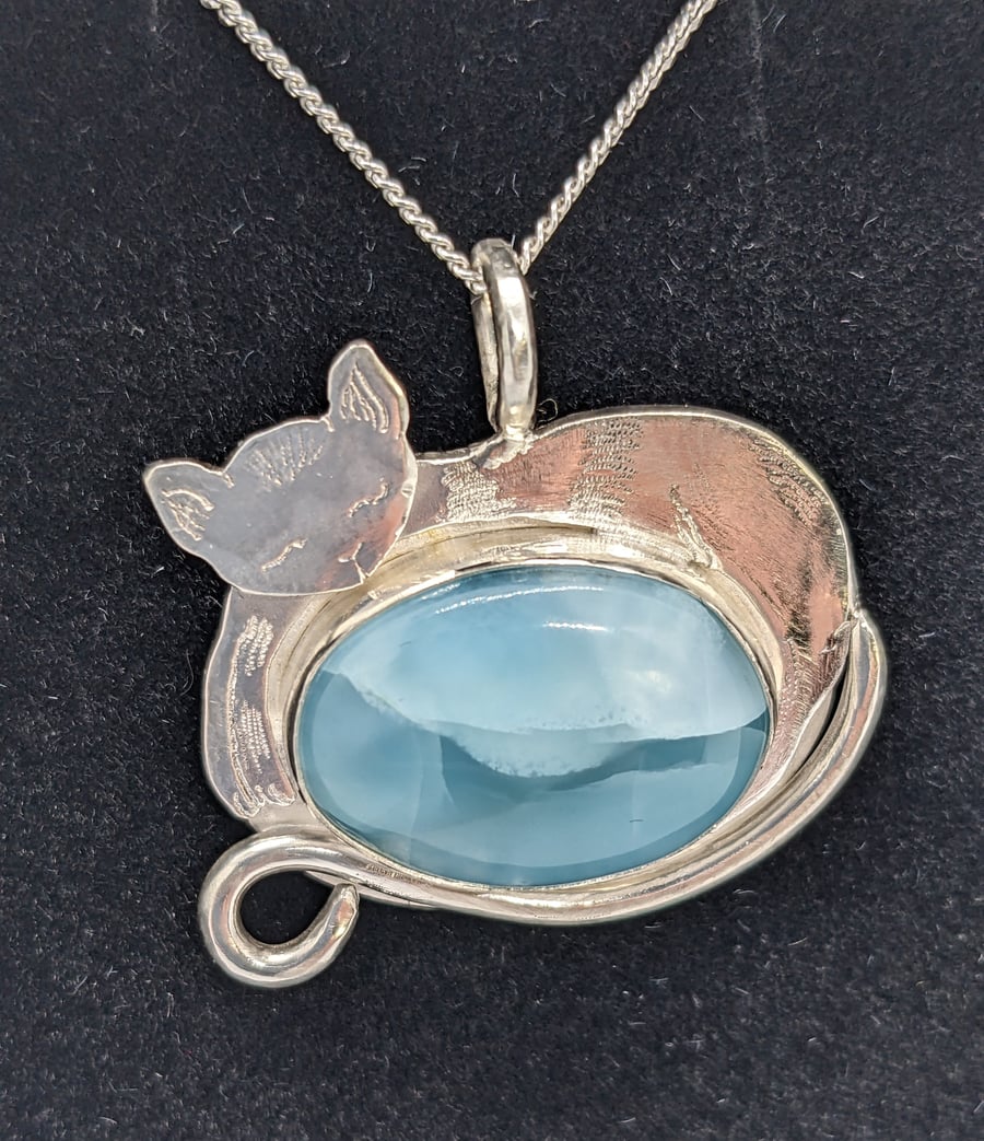 Sterling silver cat pendant