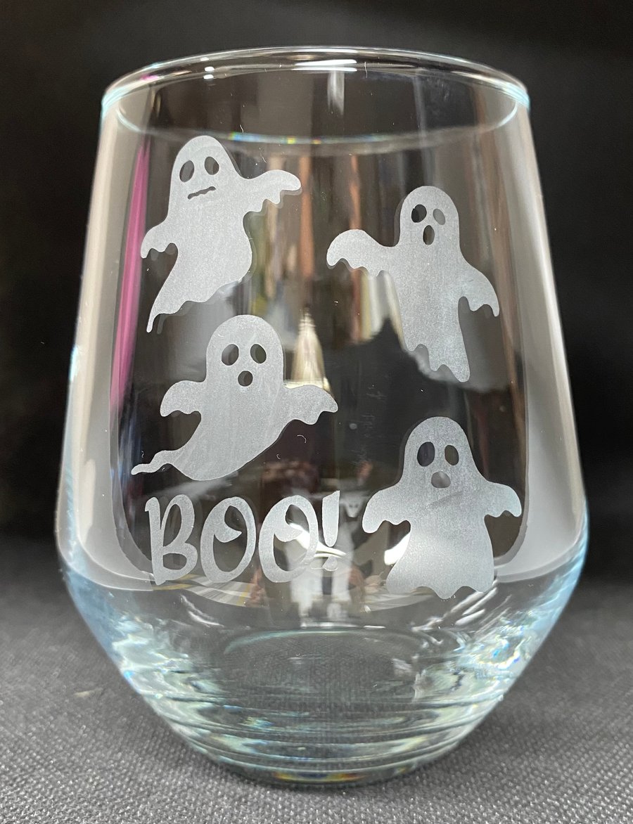 Hand Etched Wine Glass Ghosts