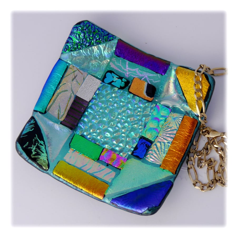 Patchwork Dichroic Treasure Fused Glass Trinket Dish 004 8cm 