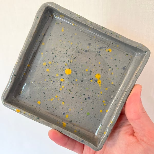 Square trinket dish 