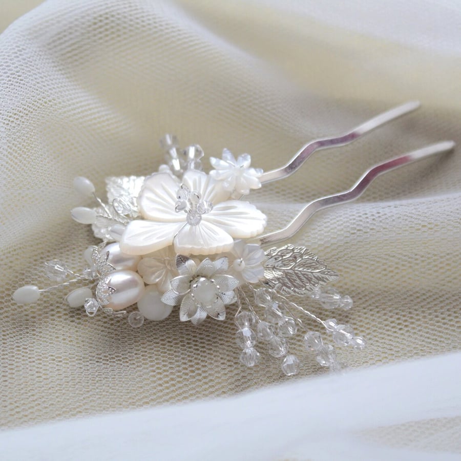 Bridal hair pin, floral hair adornment, wedding hair pin