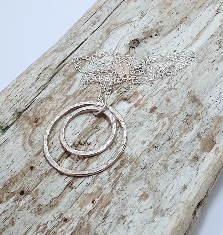 Handmade Sterling Silver Hoops Pendant Necklace (NKSSPDHP6) - UK Free Post