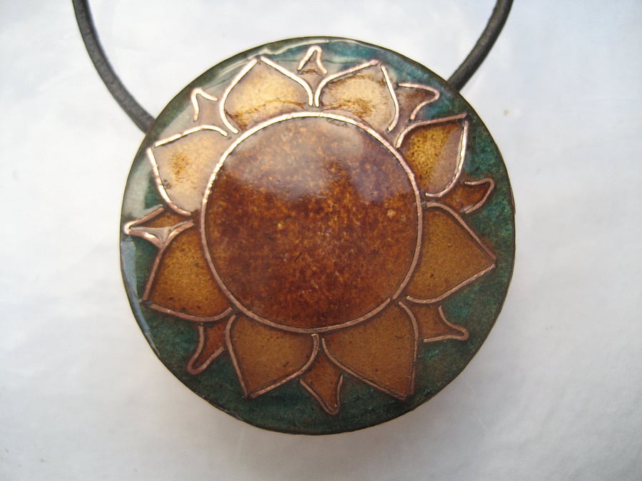 Sunflower necklace - Large round cloisonne enamel