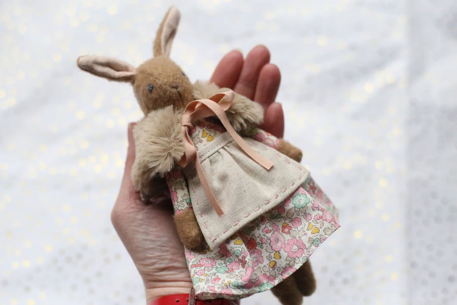 Tiny Heirloom Bunny - ornament size