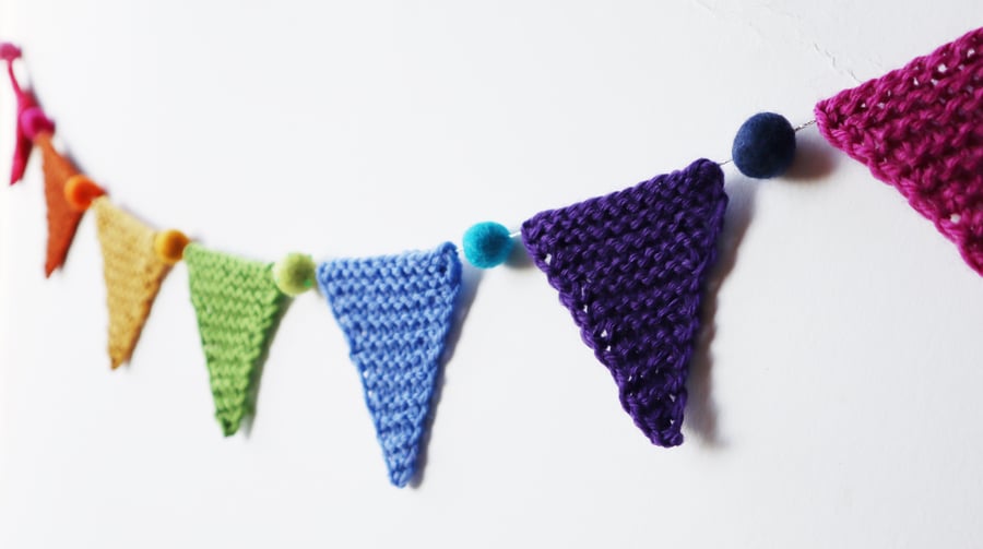 Mini Rainbow Bunting Kit 