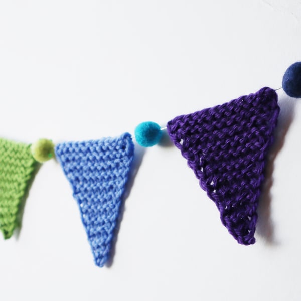 Mini Rainbow Bunting Kit 