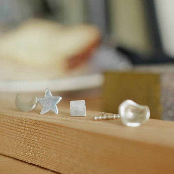 Super Seconds Saturday-Eco silver stud earrings