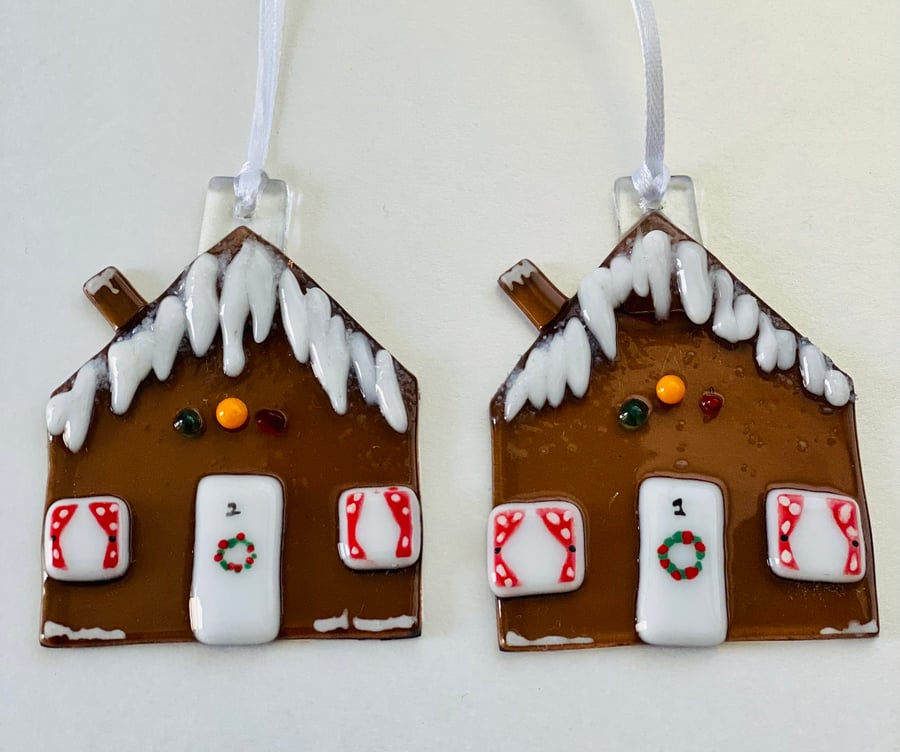Fused glass Christmas gingerbread house decorations