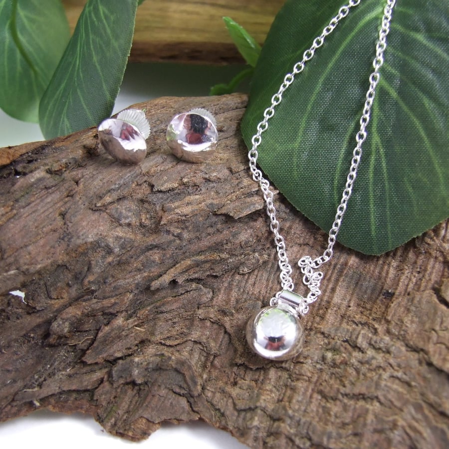 Round Pendant and Earring Set, Sterling and Recycled Silver