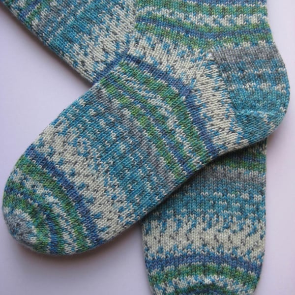 hand knit women’s wool socks size 6-8