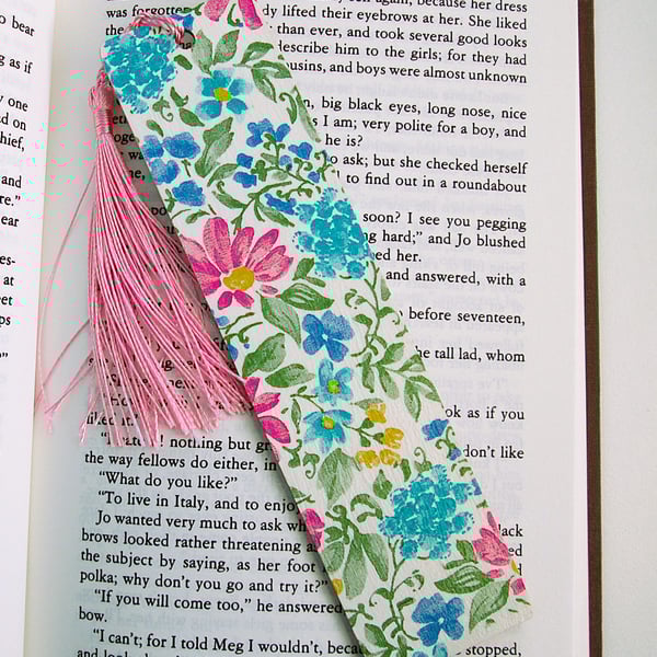 Pink and blue flowers wood decoupage bookmark with tassel