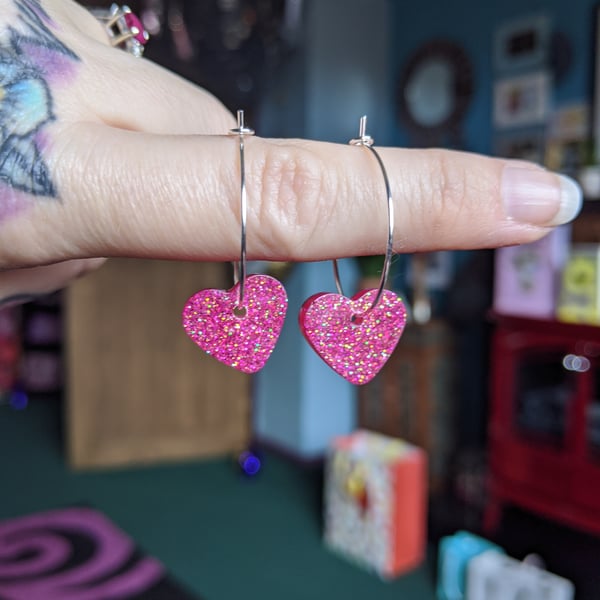 Sparkle heart hoops small