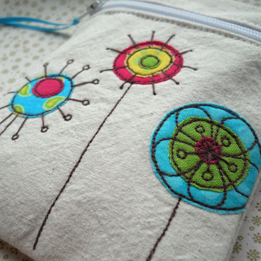 gadget case / phone case - embroidered flowers