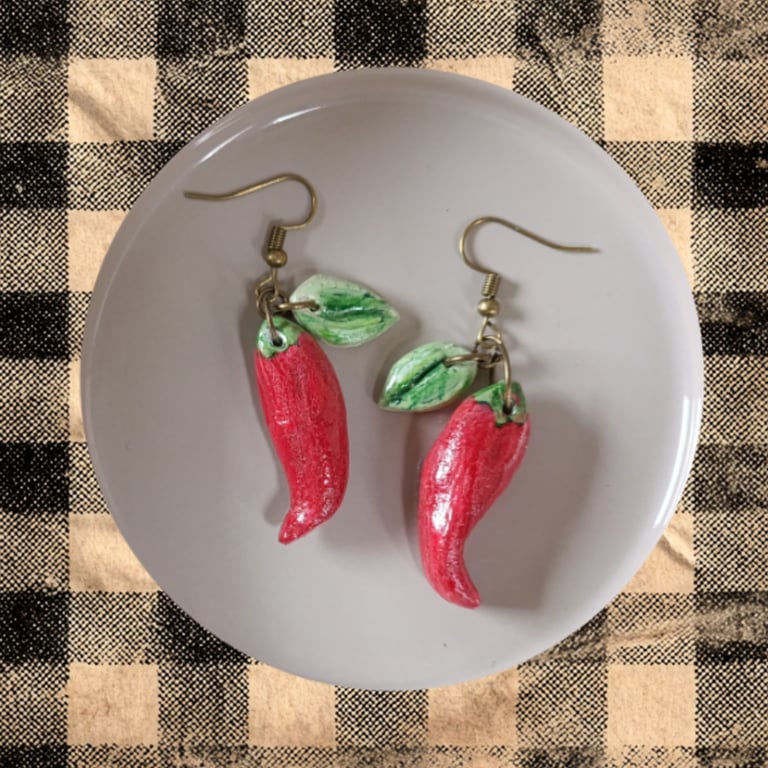 Rockin' chilli earrings 