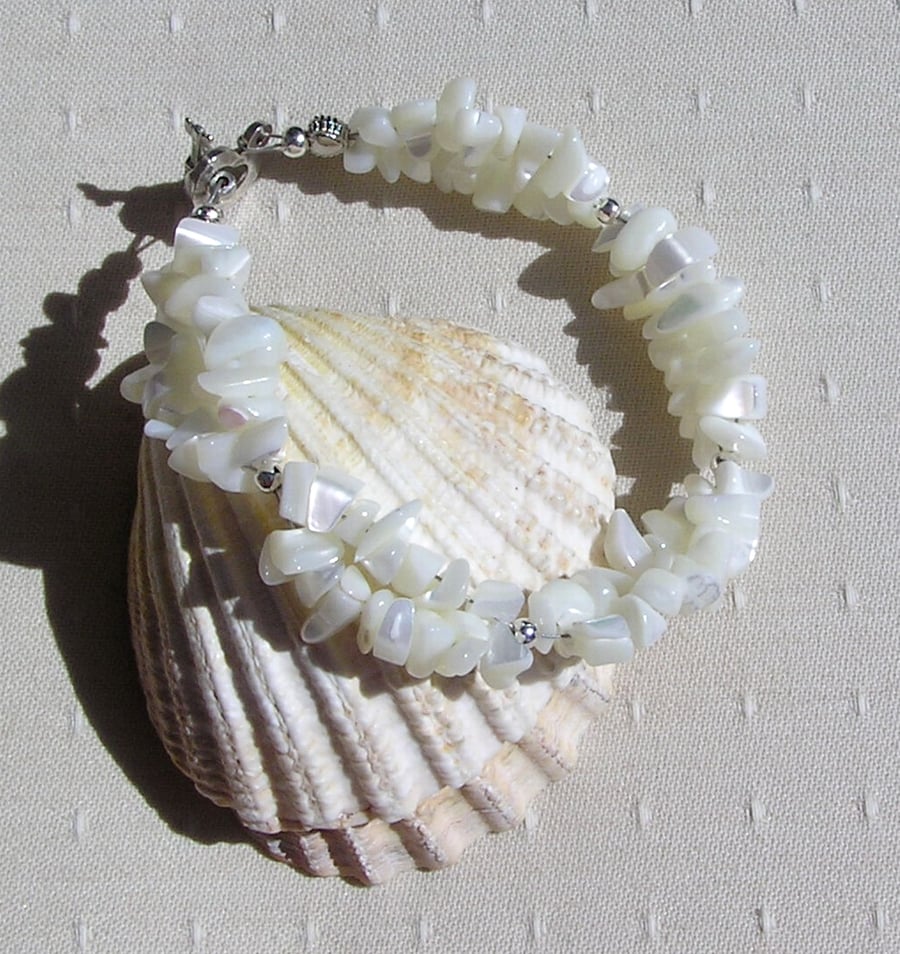 White Mother of Pearl Crystal Gemstone Bracelet "Clotted Cream"