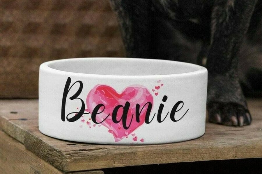 Personalised Pet Bowls Pink or Blue Heart Shape Colour Small and Large 