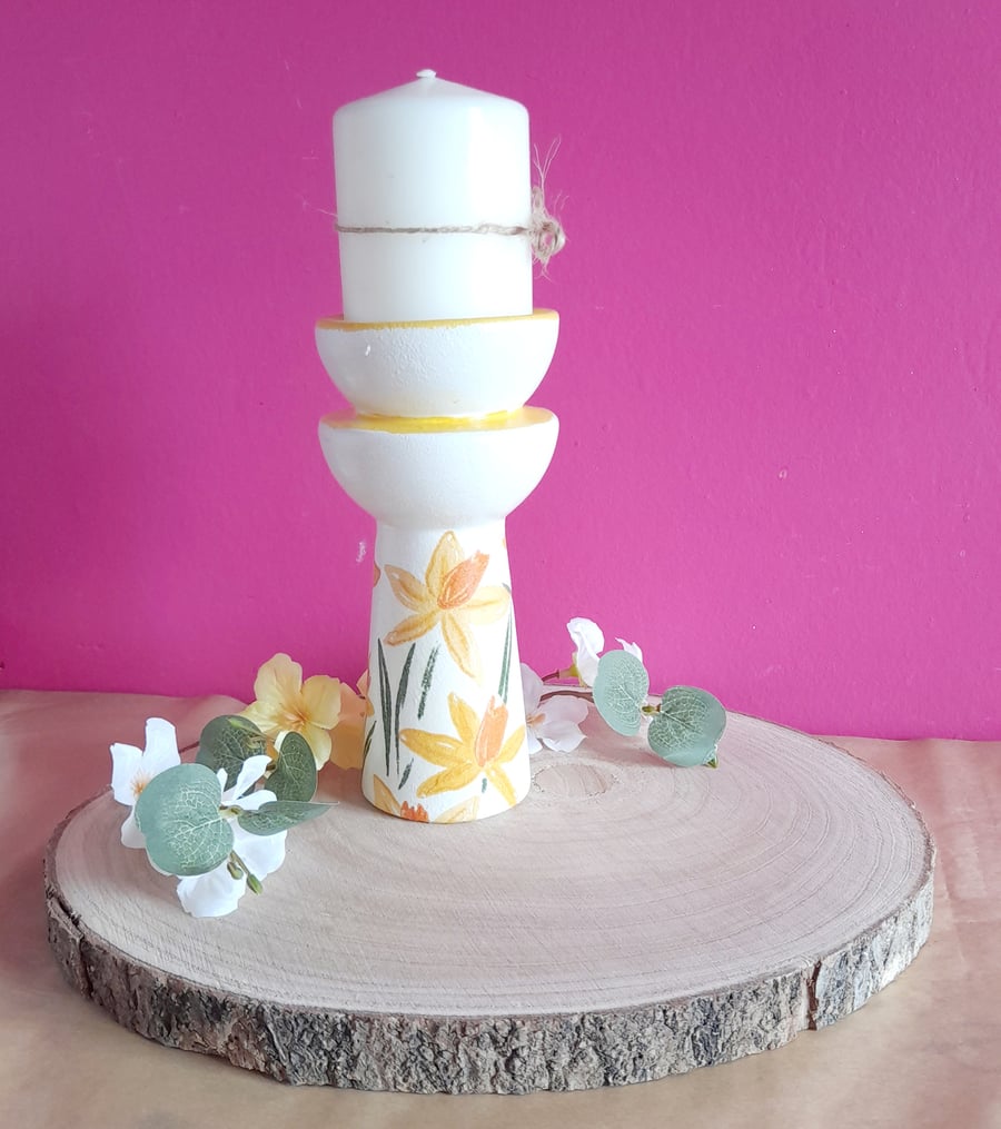 Ceramic Spring Daffodil Candleholder 
