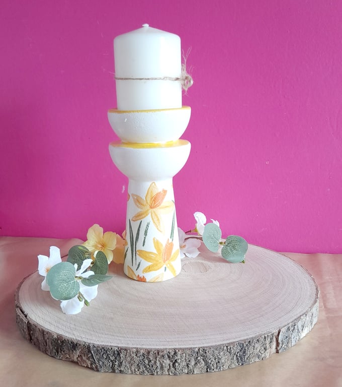 Ceramic Spring Daffodil Candleholder 