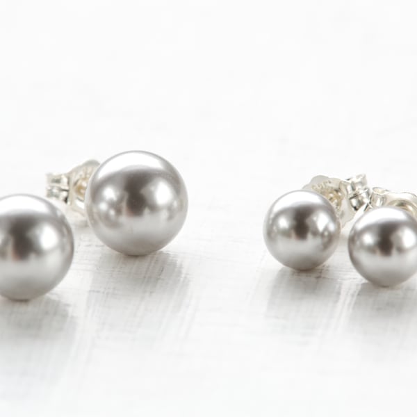 Handmade 925 Sterling Silver Stud Earrings with Swarovski Pearl (8mm)
