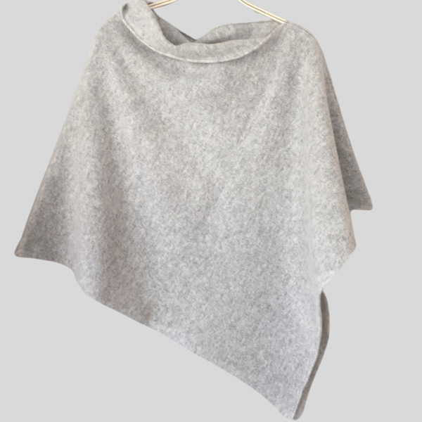 Poncho merino lambswool silver grey 