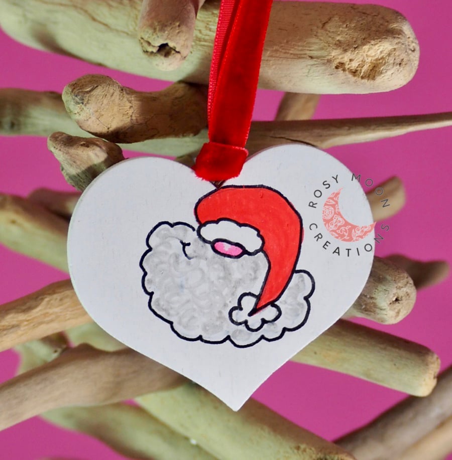 Heart Shaped Miniature Santa Christmas Decoration 