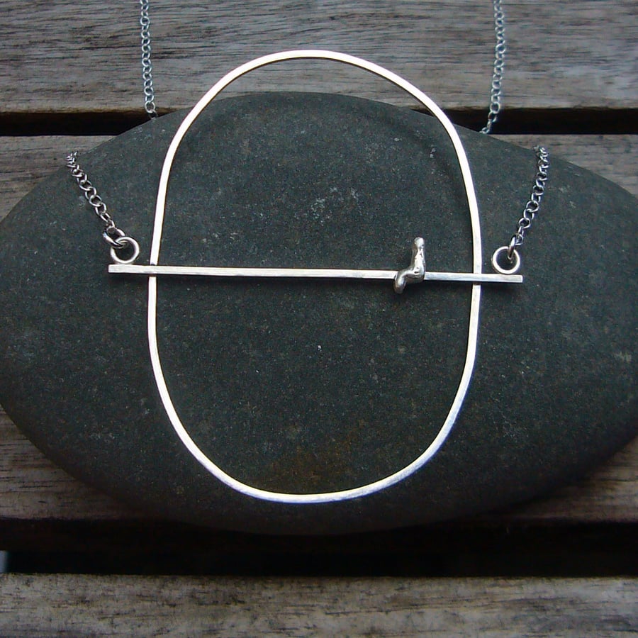 Wire necklace, unique necklace, oval necklace, pendant, unusual jewellery