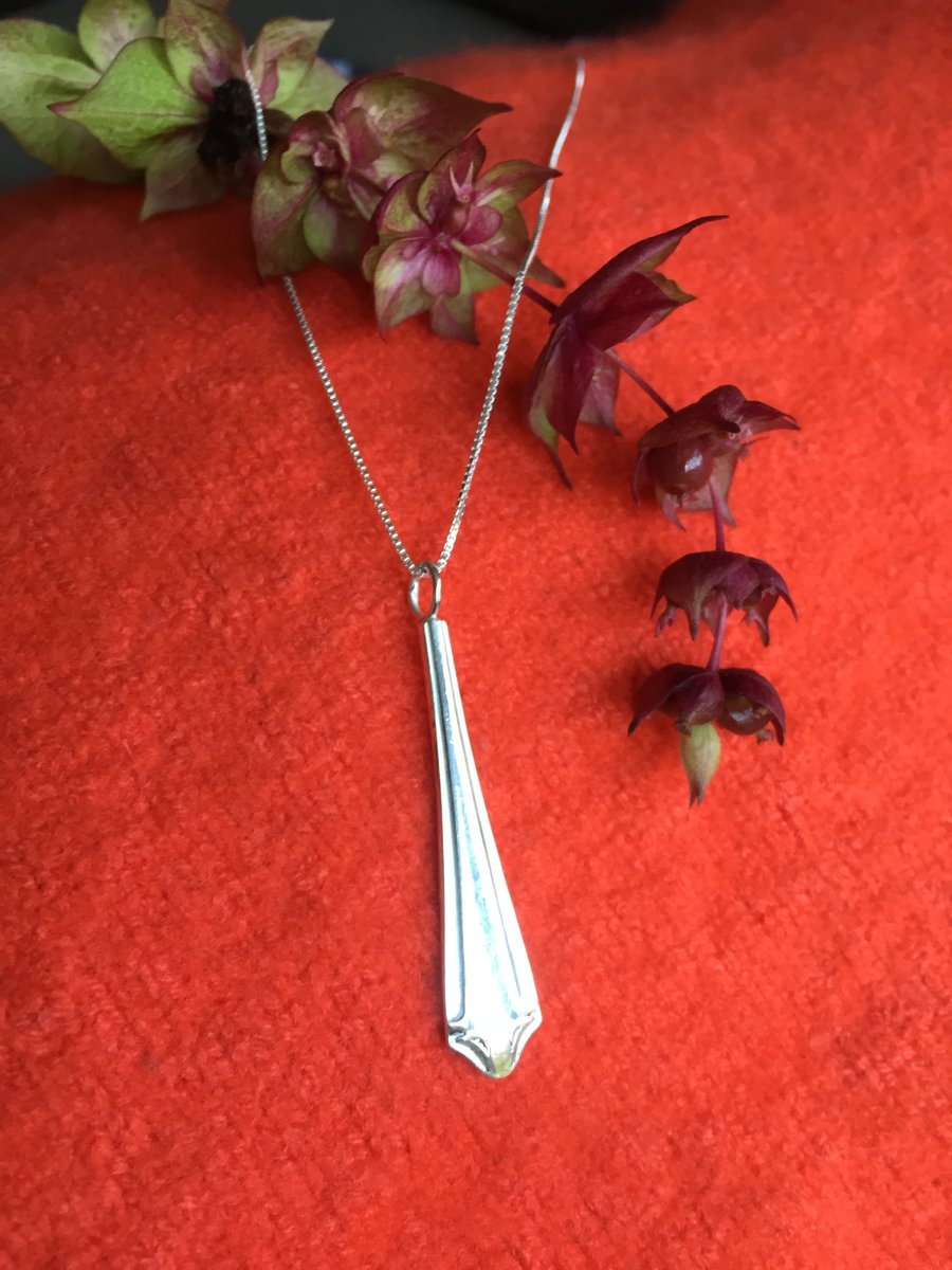 Solid silver deco necklace made from a Sheffield 1928 teaspoon