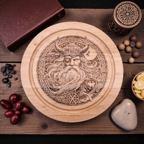 Odin Compact Cheeseboard with Knives – Engraved Wooden Norse Design