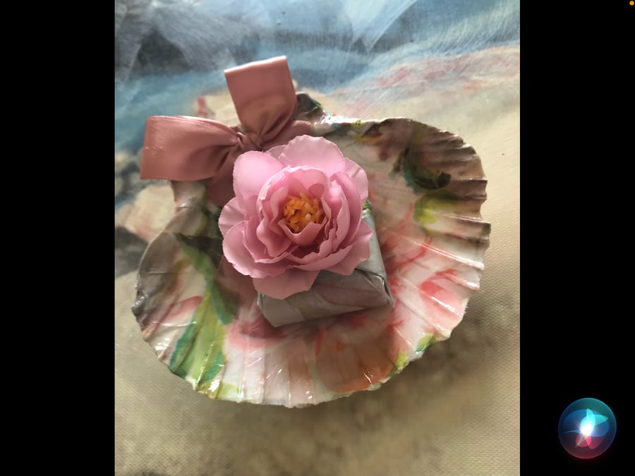 Decoupaged scollop shell and mini soap