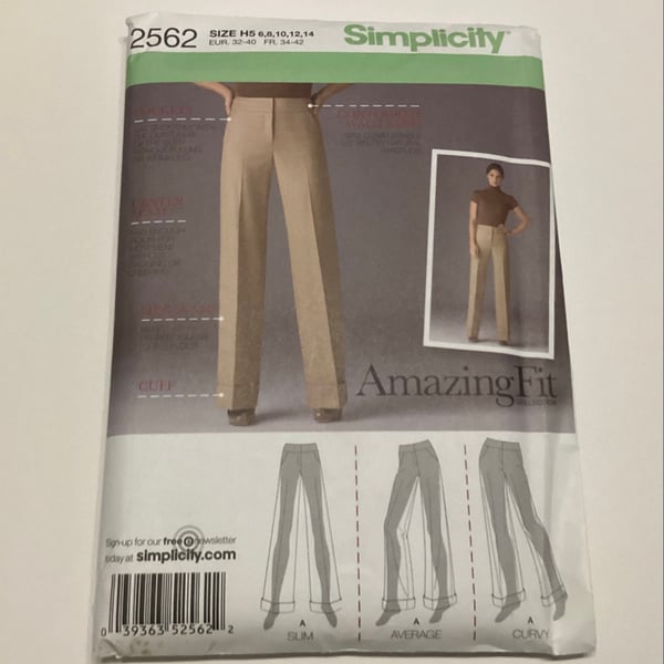 Sewing pattern, uncut, Simplicity 2562 trouser pattern