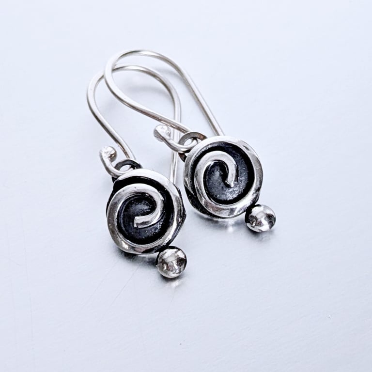 Spiral earrings with dot - celtic earrings