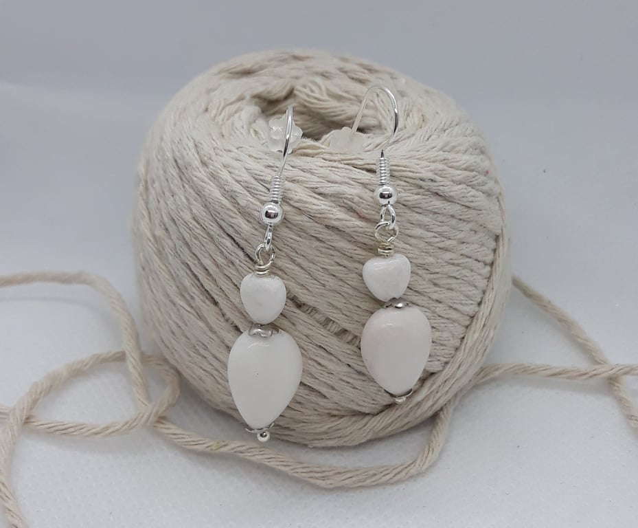 ER266 White jade teardrop earrings