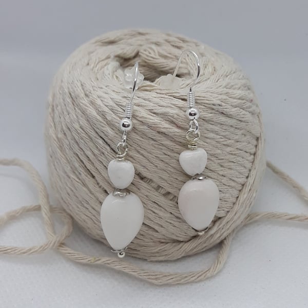 ER266 White jade teardrop earrings