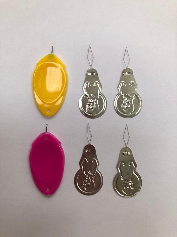 Bundle of 6 needle threaders - 2 designs for all needle sizes