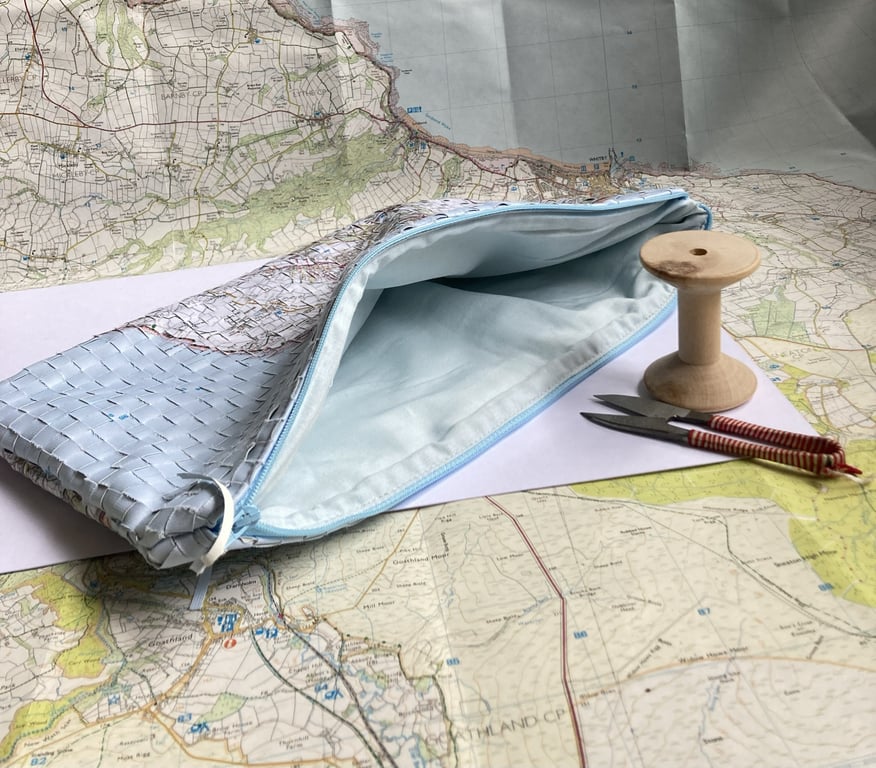 Topographia Staithes Handwoven Zipped Pouch