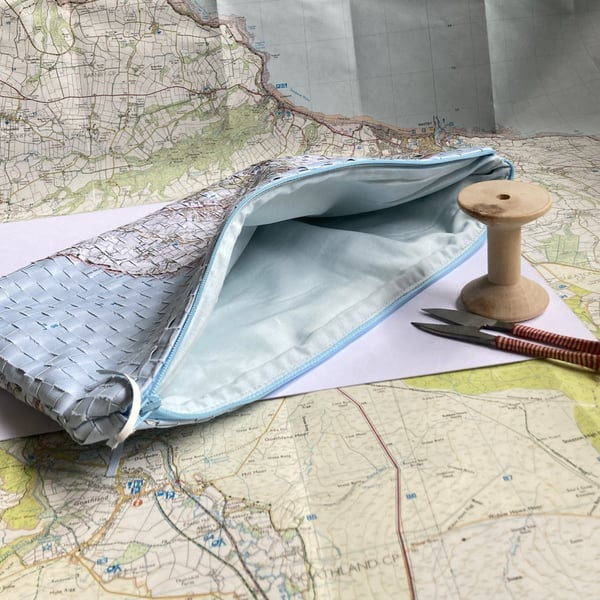 Topographia Staithes Handwoven Zipped Pouch