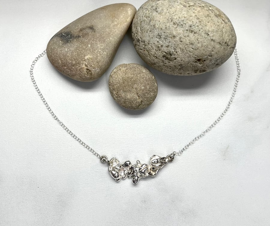Water Drops Texture Necklace