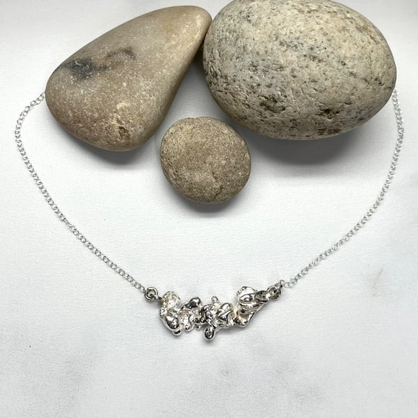 Water Drops Texture Necklace