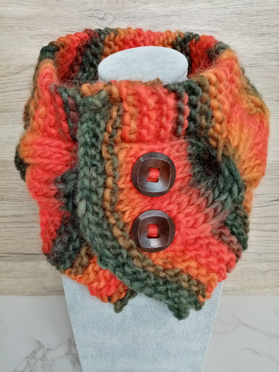 Cable knit neck warmer in orange