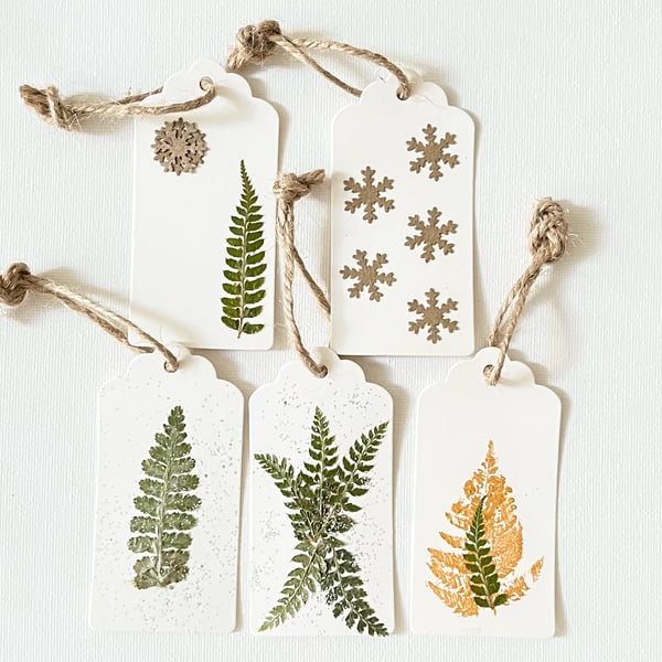 Handmade Christmas Gift Tags Pack of 5 Pressed Fern Leaf 