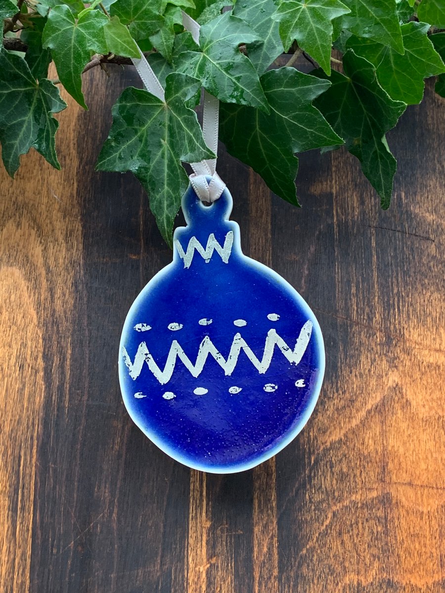 Glazed Porcelain Blue Round Bauble                          