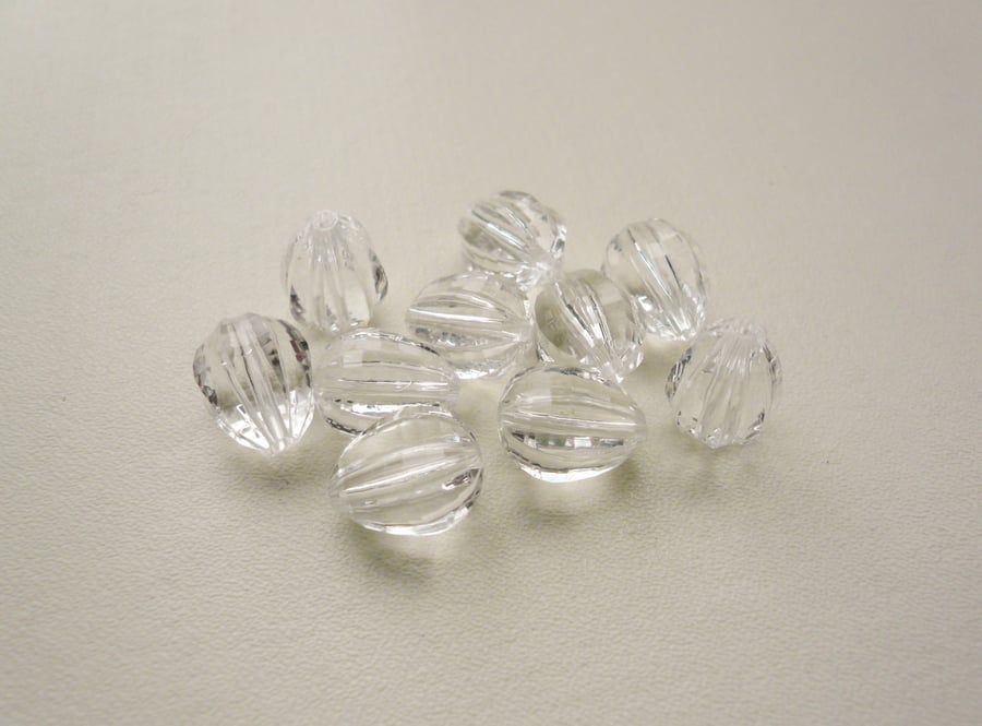 10 Clear Drop Ribbed Beads