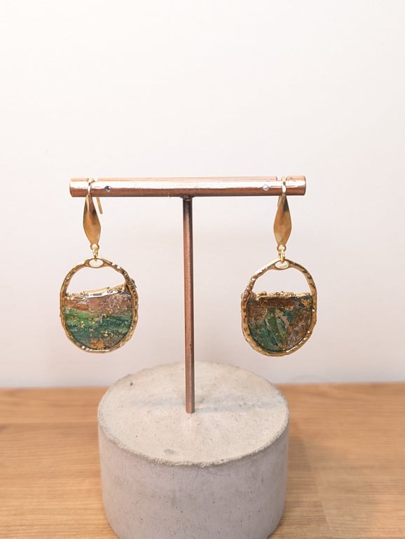 Green  agate polymer clay earrings- gold frame