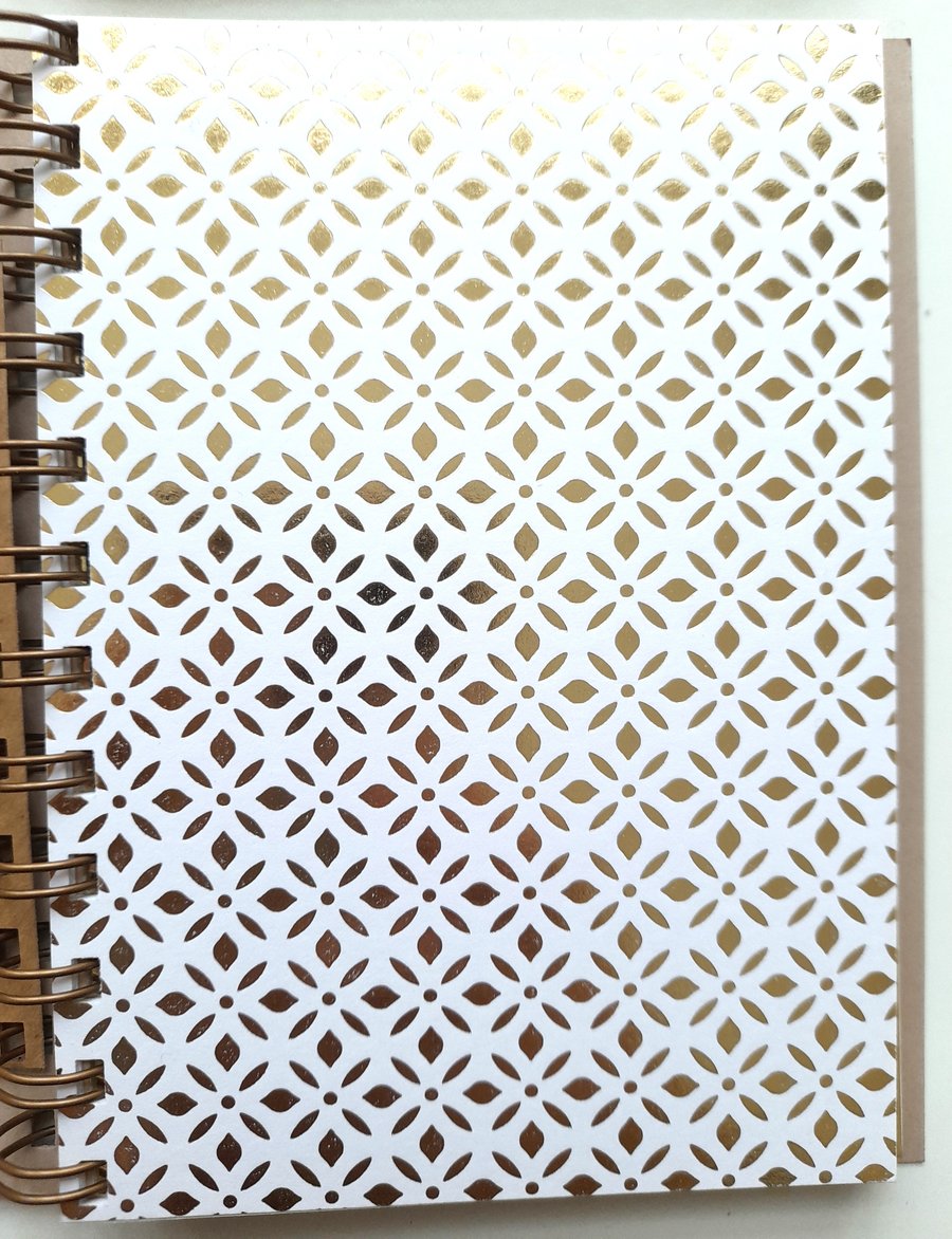 A6 Neutral Coloured junk journal - notebook