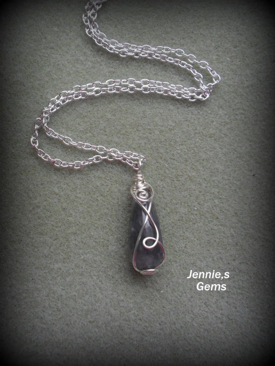 Cloudy Quartz Pendant