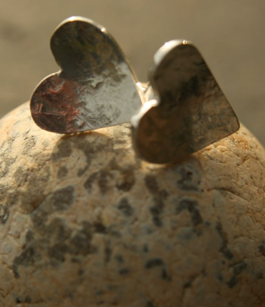 Valentine heart earrings