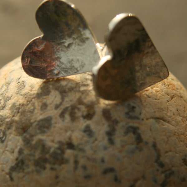 Valentine heart earrings