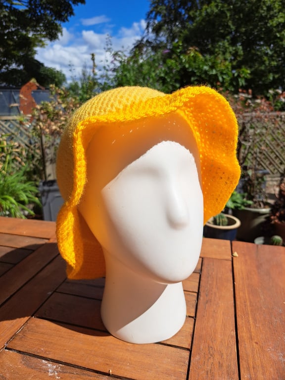 Daffodil Yellow Summer Hat
