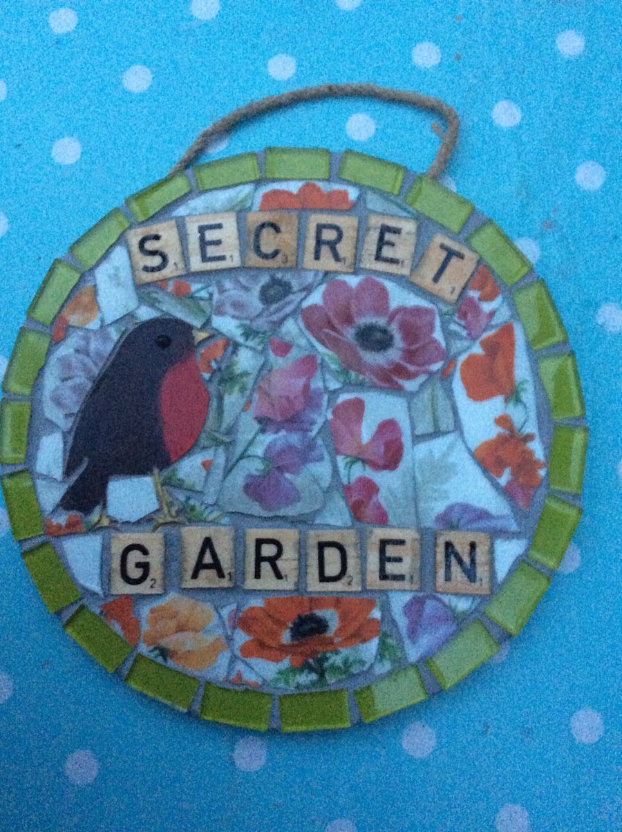 Secret Garden sign